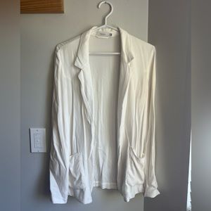 Aritzia Talula White Soft Blazer